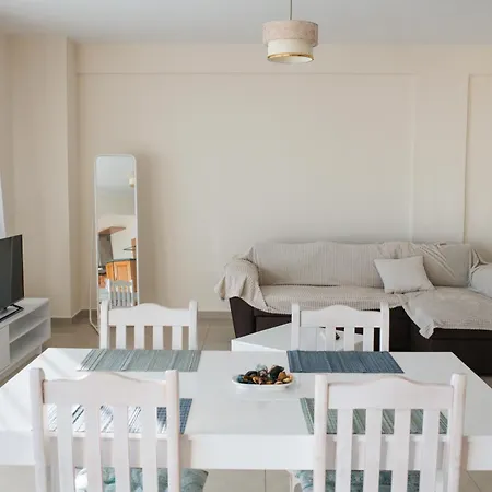 אלכסנדרופולי 3 Bedroom Apartment, 115M2 מראה חיצוני תמונה